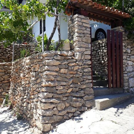 Apartman Sb Ulcinj Exterior foto